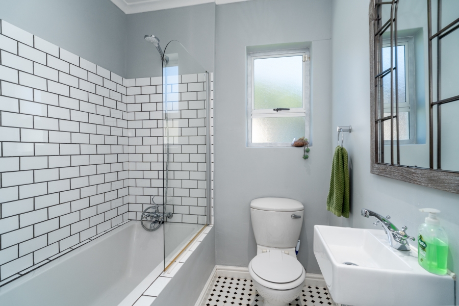 4 Bedroom Property for Sale in Kommetjie Western Cape